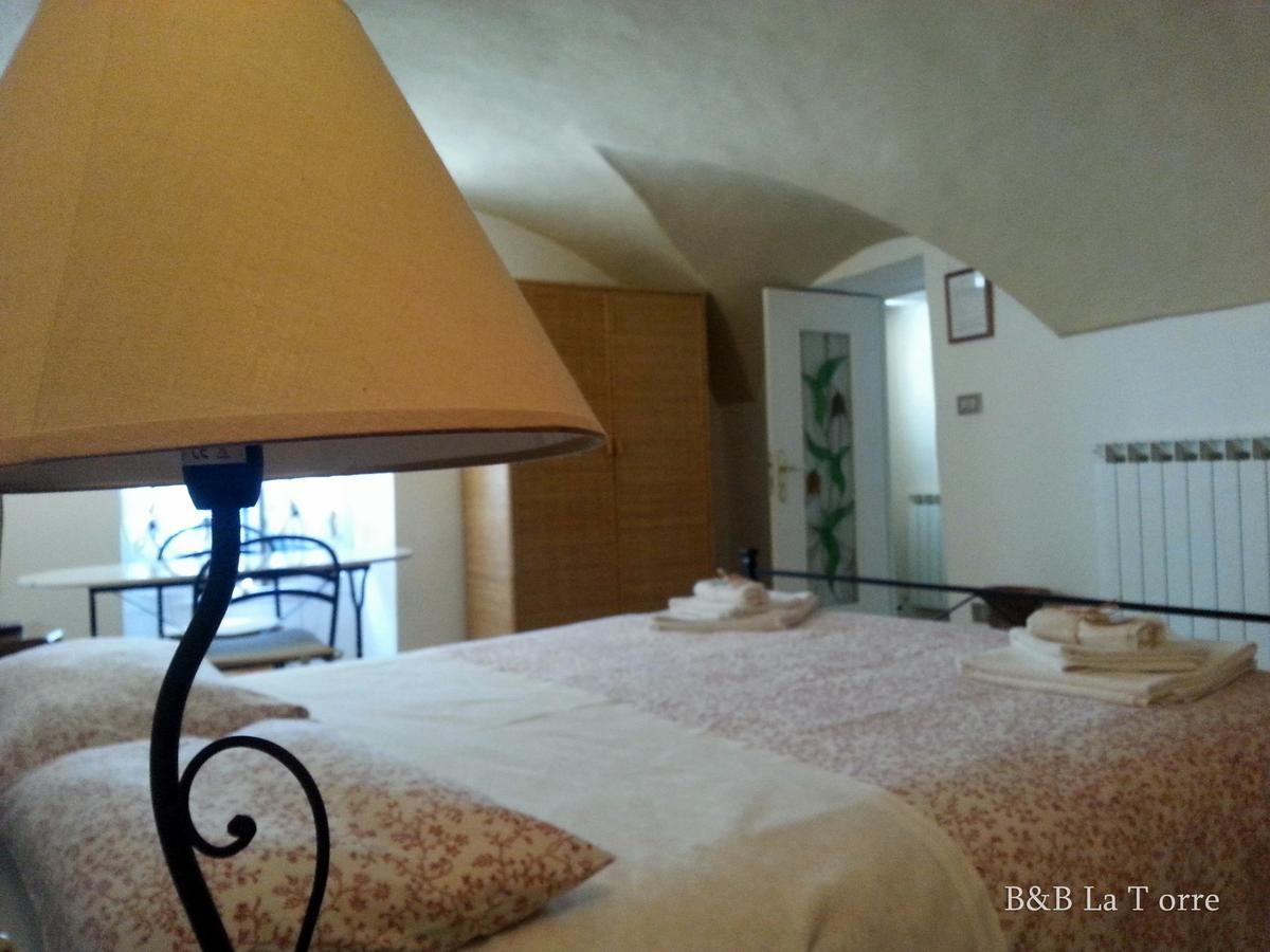 ドルチェアックア La Torre Bed & Breakfast 部屋 写真